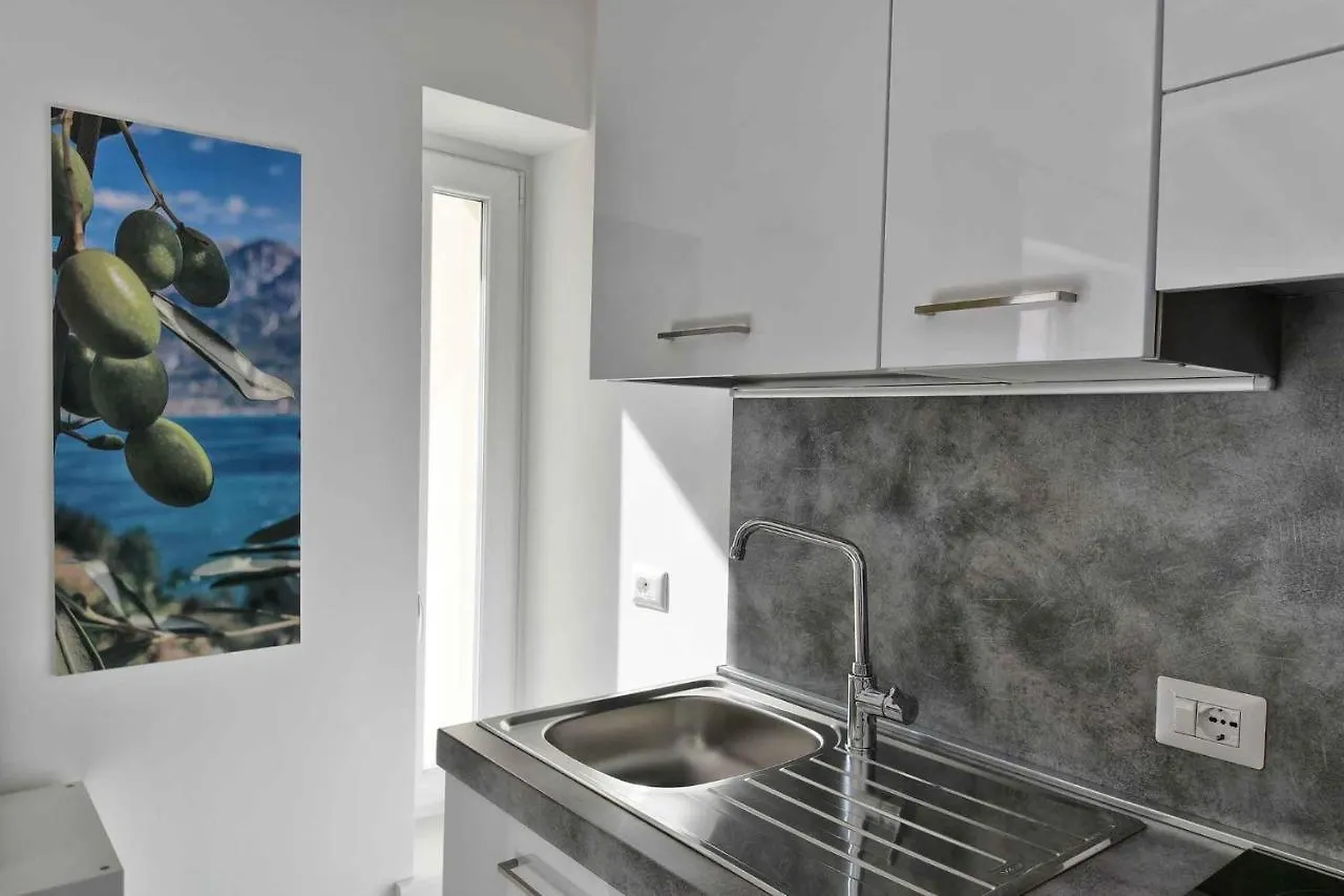 Apartments In Tremosine/Gardasee 34618