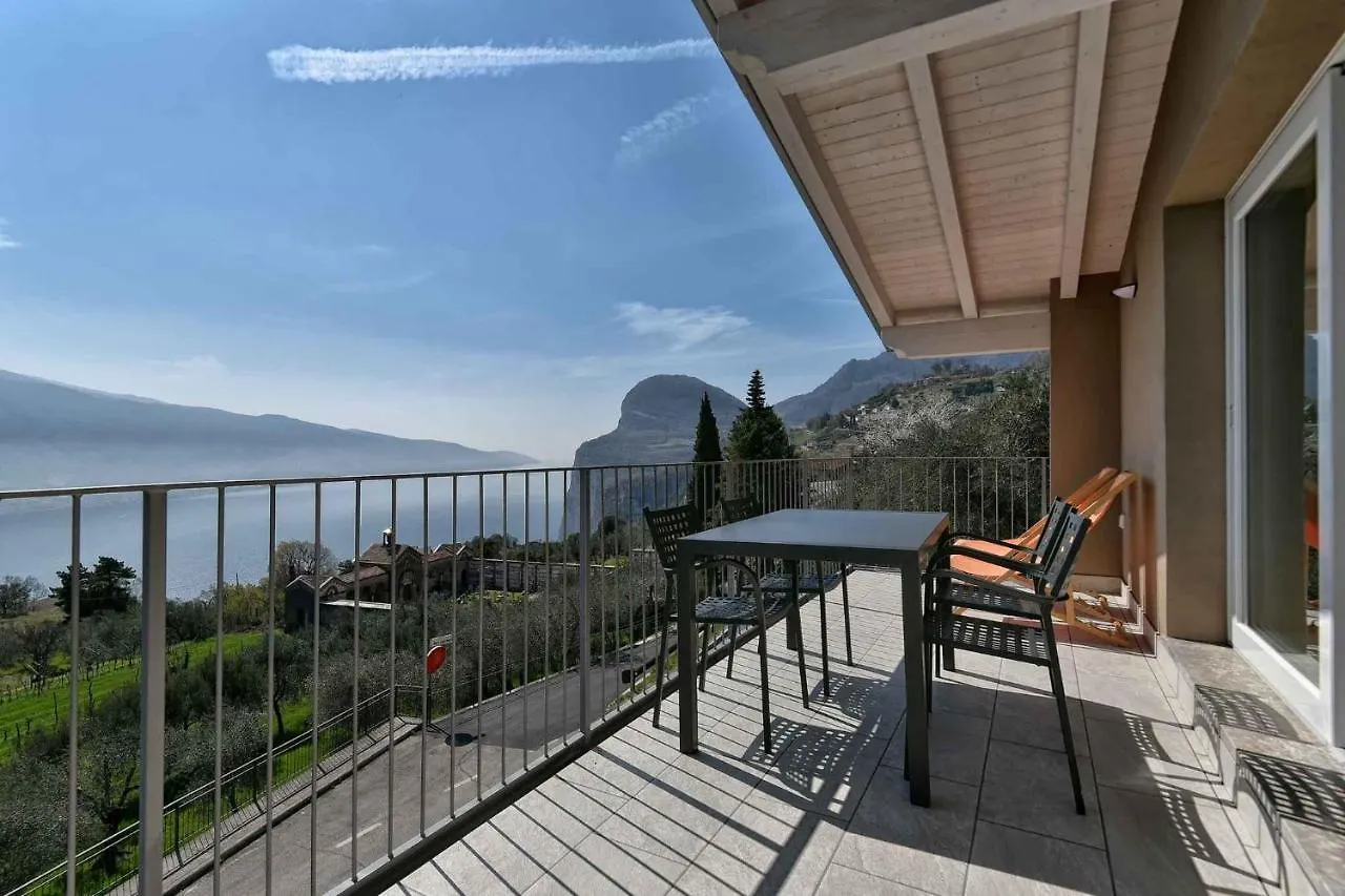 Apartments In Tremosine/Gardasee 34618  Tremosine
